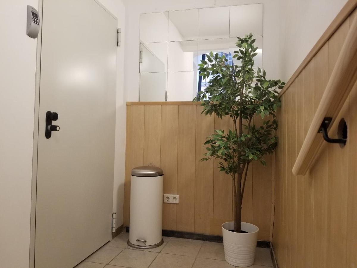 Ferienwohnung Global Apt Wien Exterior foto